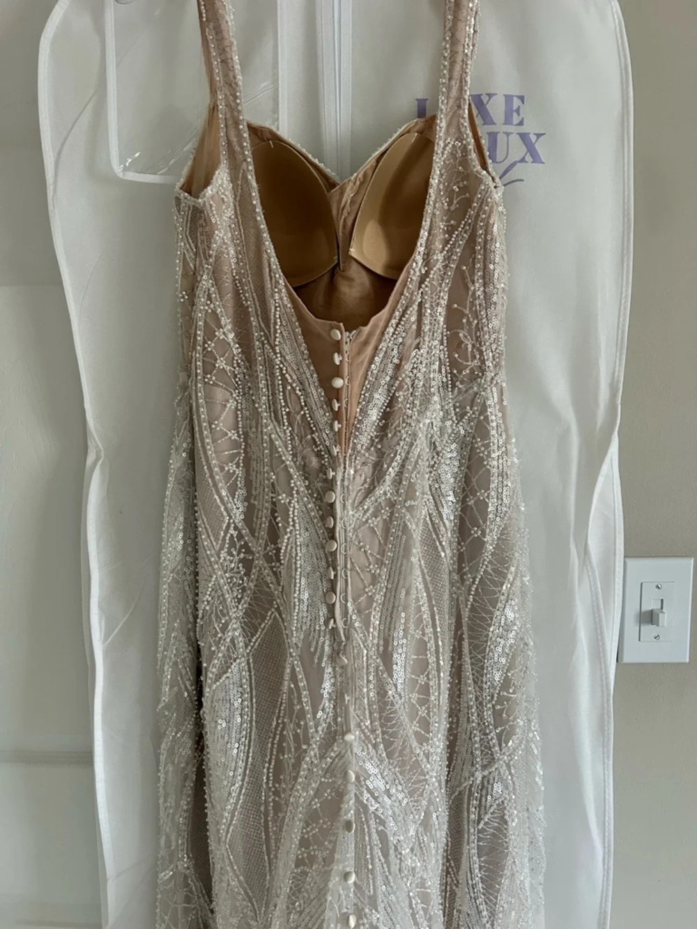 Madison James, Kia Size 12 Wedding Dress - Picture 4 of 7